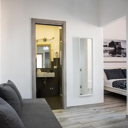 Solarium Al Duomo Rooms By Wonderful Italy 나폴리 외부 사진