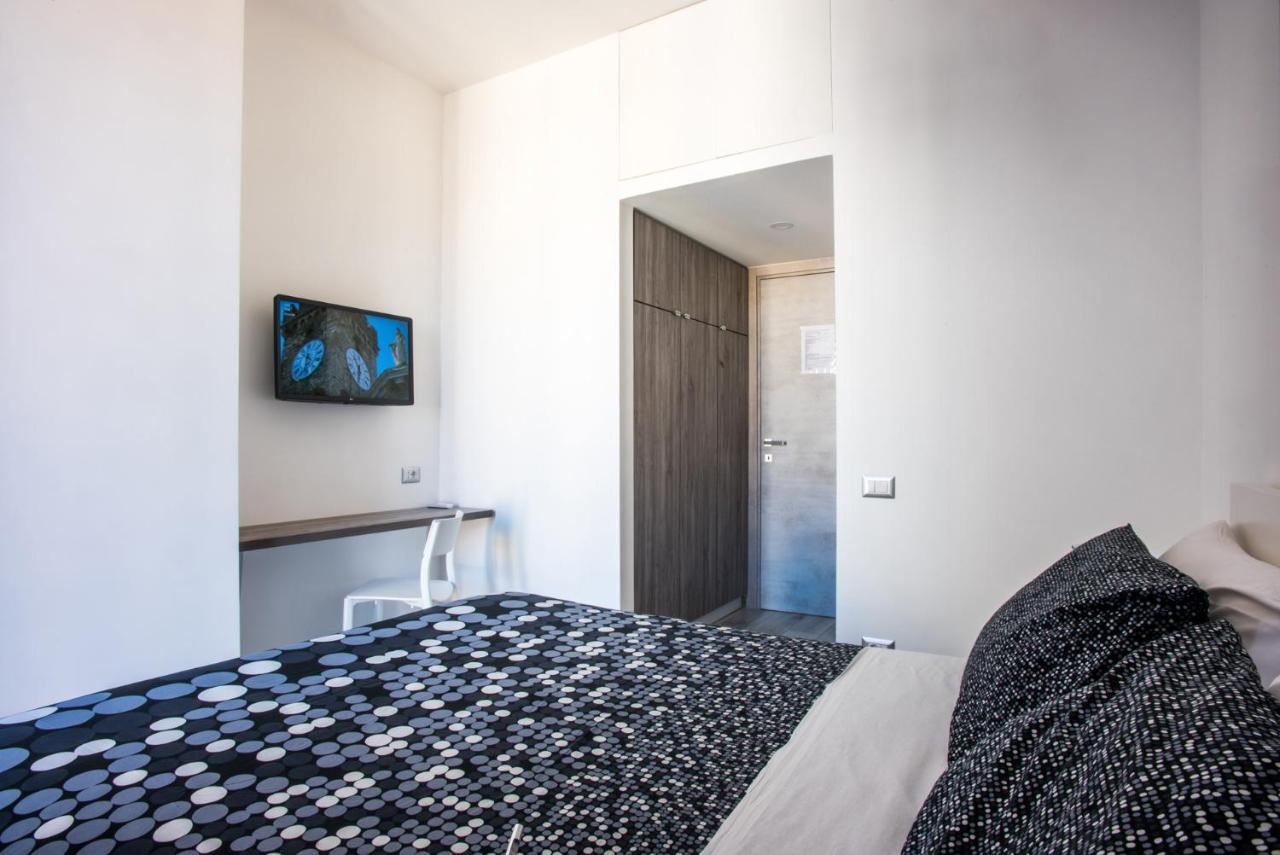 Solarium Al Duomo Rooms By Wonderful Italy 나폴리 외부 사진