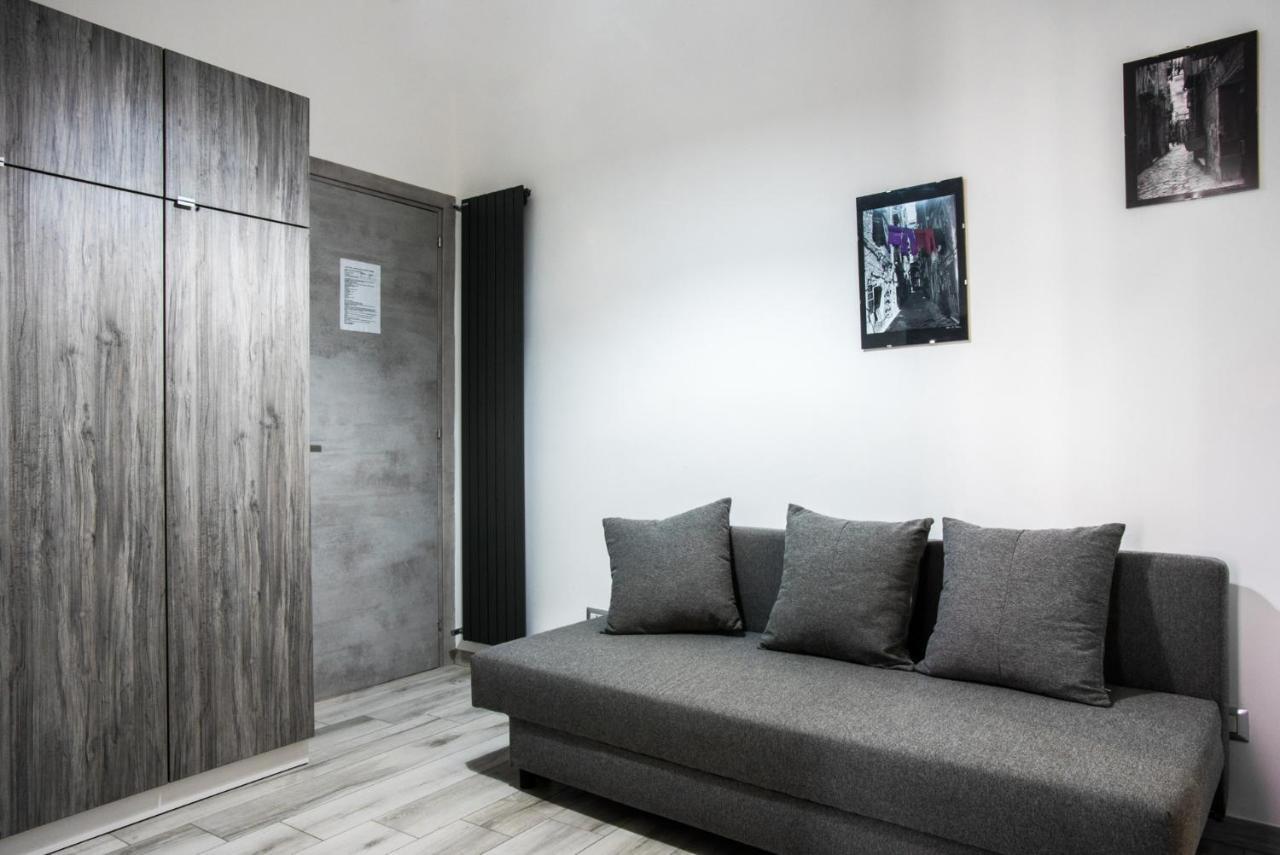 Solarium Al Duomo Rooms By Wonderful Italy 나폴리 외부 사진