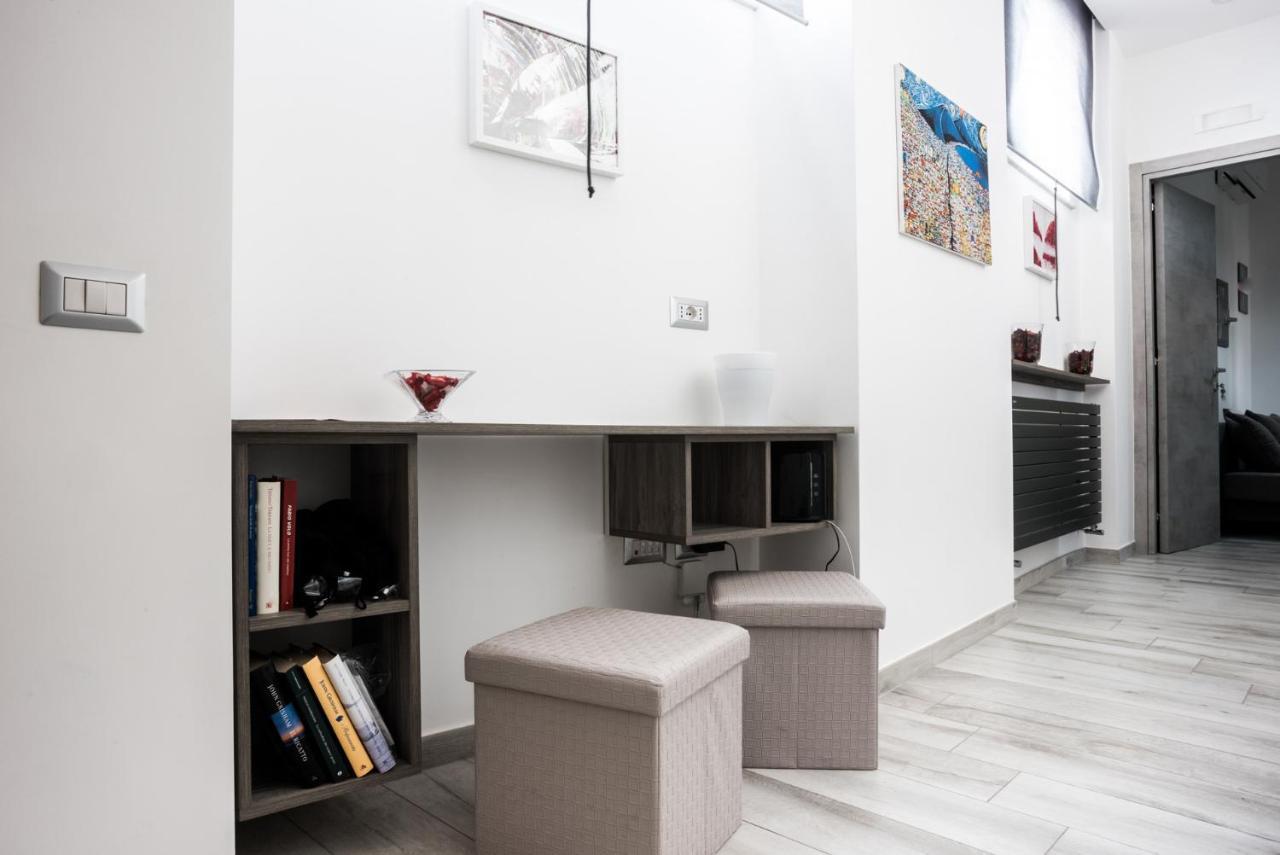Solarium Al Duomo Rooms By Wonderful Italy 나폴리 외부 사진
